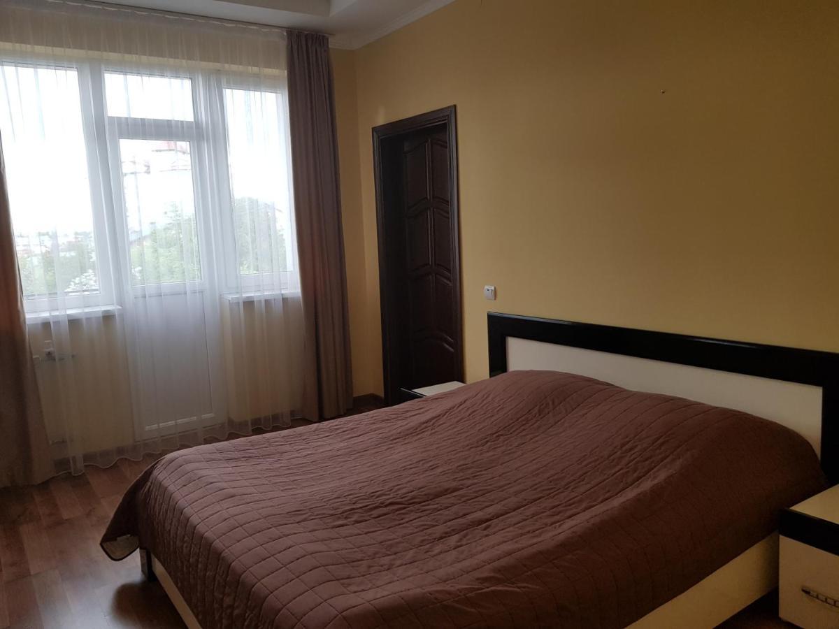 Villa Kameliya Truskavets Exteriör bild